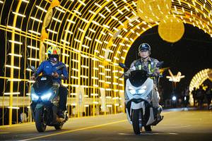 BIB: 
                            <button type="button" onclick="openModal(22806483)" class="btn btn-primary btn-sm float-right btn-popup" data-toggle="modal" data-target=".modal-high-quality">
                        <i class="fas fa-shopping-cart"></i> Add to Cart
                    </button>
                                            <button type="button" onclick="isThisMe(22806483, true)" class="btn btn-success btn-sm float-right btn-popup btn-isme hidden" data-toggle="tooltip" data-placement="bottom" title="นี่คือรูปของคุณใช่ไหม คลิกที่นี่เพื่อเอาเข้าอัลบั้ม">
                        <i class="fas fa-plus"></i> Add to album
                    </button>
                    <button type="button" onclick="isThisMe(22806483, false)" class="btn btn-warning btn-sm float-right btn-popup btn-isnotme hidden">
                        <i class="fas fa-ban"></i> Remove from album
                    </button>